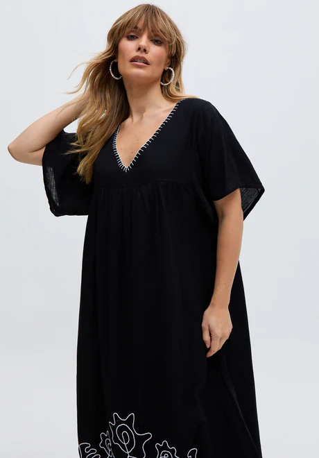 Black embroidered hem maxi skirt